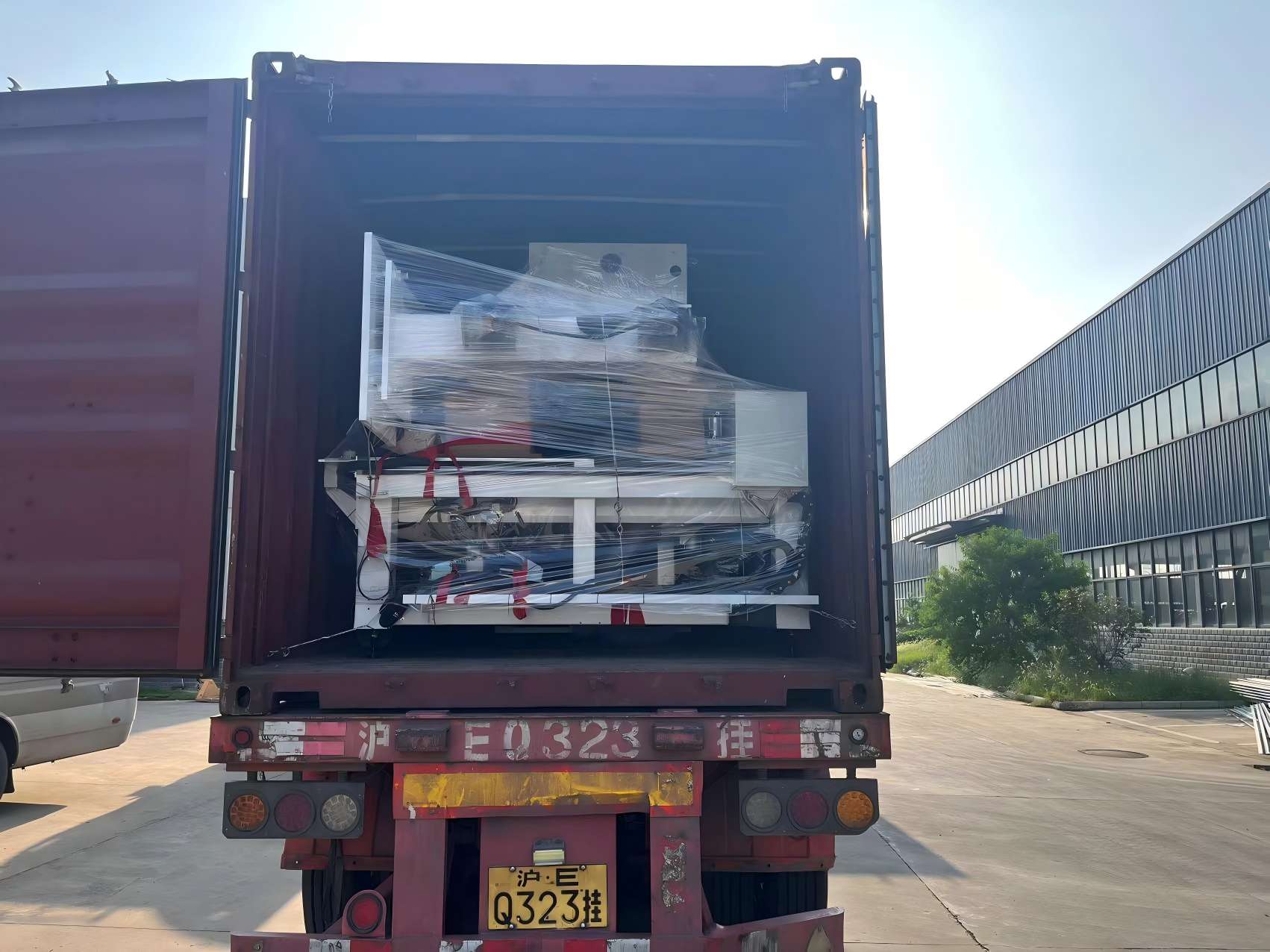 Fábrica rápida e profissional entrega máquina de corte de vidro laminado em contêiner de transporte para a Austrália